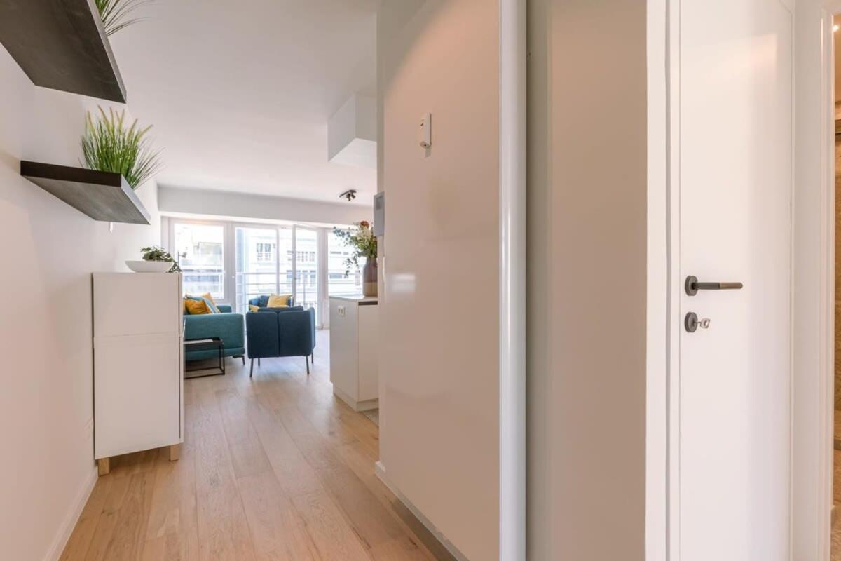 Huswell - Lovely Apartment With Lateral Sea View And Parking 오스텐드 외부 사진