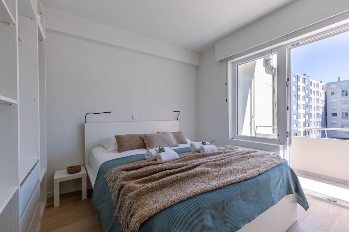 Huswell - Lovely Apartment With Lateral Sea View And Parking 오스텐드 외부 사진